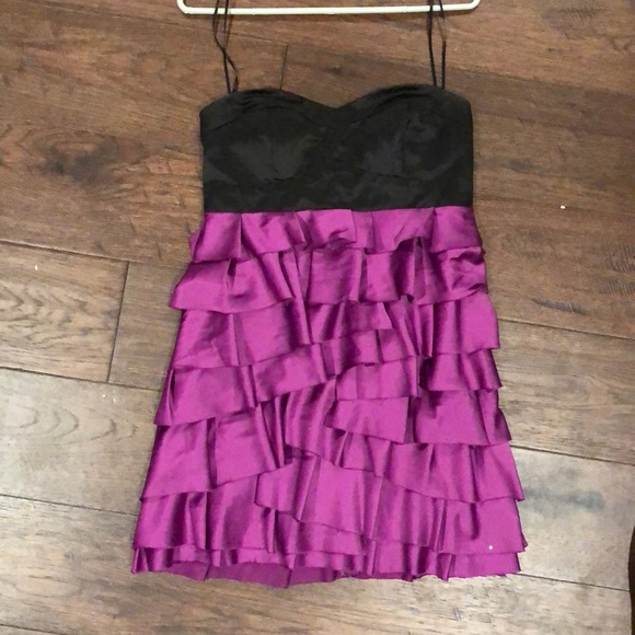 Gorgeous Party Dress! Purchased in Australia - Picture 1 of 2